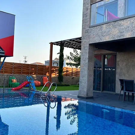 Drvillasuits Casa Riva Villa